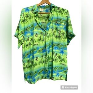 Ridhi Caribbean Hawaiian Style Button Down in green Men’s size XL